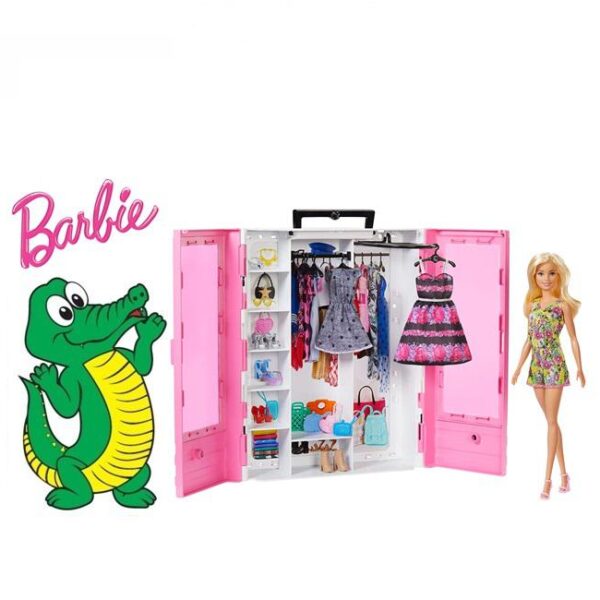 Barbie con Armario Portátil